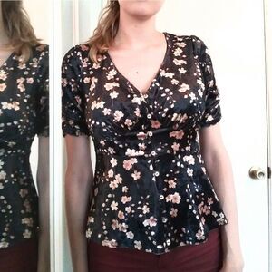 American Rag Navy Floral Velvet Fitted Sleeve Blouse